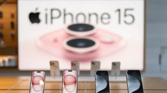 Najnovší iPhone sa prehrieva tak, že sa nedá držať v rukách. Apple už ohlásil riešenie