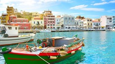 Grécko sa pre turistov otvorí od júla