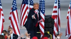 Snemovňa reprezentantov doručila do Senátu ústavnú žalobu proti Trumpovi