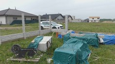 Na Záhorí na muža (34) spadla tonová stena. Život mu zachránili dve veci