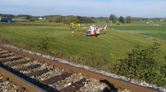 Obrovská tragédia v Česku: Vlak zrazil skupinu ľudí. Dvaja zomreli na mieste, dvaja bojujú o život