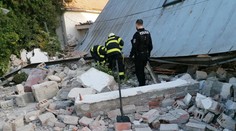 V Trnave vybuchol dom. Muž, ktorý v ňom býval, má popáleniny na väčšine tela