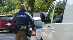 Bývalého futbalového reprezentanta zadržala NAKA, čelí obvineniu z týrania blízkej zverenej osoby