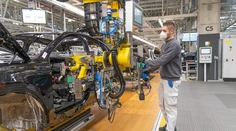 Problém s dodávkami čipov pre automobilky bude trvať ešte niekoľko mesiacov