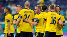 Švédi zdolali Poľsko 3:2, do osemfinále idú ako víťazi skupiny