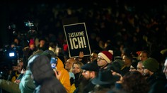 Politológovia: Opozícii sa darí mobilizovať ľudí, ulica môže ovplyvniť aj prezidentské voľby