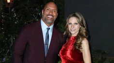 The Rock sa stane opäť otcom. Prezradil aj pohlavie bábätka