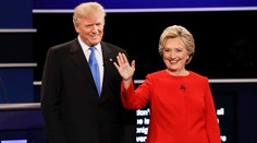 Trump a Clintonová sa stretli v prvom televíznom dueli