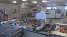 Z vajec a masla sa stáva nedostatkový tovar. Čaká nás zdražovanie?