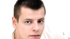 Muž s HIV mal za nechránený sex nastúpiť do basy. Zatiaľ sa vysmieva na internete