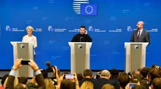 Zelenskyj sa na summite v Bruseli poďakoval lídrom EÚ a vyzval na urýchlenie dodávok zbraní