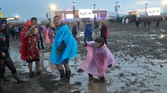 Festival, na ktorom blesk zranil ľudí, ukončili