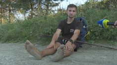 Naprieč Slovenskom putuje naboso. Benjamín nasleduje ušľachtilý cieľ