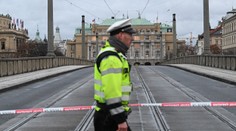 Útok v Prahe si vyžiadal 15 mŕtvych. Polícia nevylúčila, že mladík je aj za vraždou spred týždňa