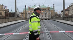 Útok v Prahe si vyžiadal 15 mŕtvych. Polícia nevylúčila, že mladík je aj za vraždou spred týždňa