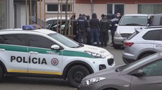 Obrovská razia NAKA v Trenčíne a okolí. Rozložili veľkú zločineckú skupinu