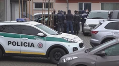 Obrovská razia NAKA v Trenčíne a okolí. Rozložili veľkú zločineckú skupinu