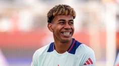 Najprv skupina smrti, potom domáce úlohy. Na Eure môže prepísať históriu, ale škole sa nevyhne