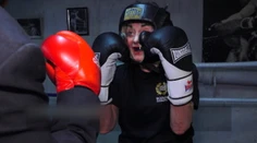 Neuveríte, koľko má táto žena rokov. Jej vášňou je box
