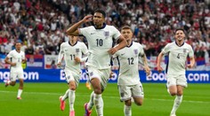 VIDEO: Do 80. minúty nečelili strele, potom im pomáhali všetci svätí. Na triumf Anglicka dozeral aj Slovák