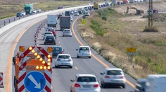 Hromadná dopravná nehoda: Diaľnicu D1 pri Blatnom uzavreli, tvoria sa tam kolóny