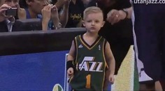 To bol teda kôš! Chlapčekovi (5) s rakovinou splnili basketbalisti sen