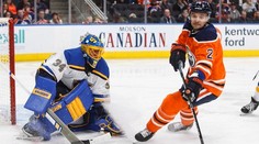 VIDEO: Návrat Sekeru, Švéd Lindholm napodobnil Višňovského