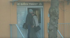 Drogy v Seredi 9: Systém dílerov odhalený. Drogy predávajú aj deti