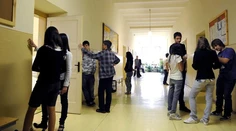 Takmer polovica stredoškolákov si chce dať prihlášku aj na českú vysokú školu