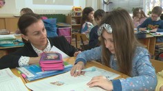 Pedagogickí asistenti ešte nevedia, či budú mať v septembri prácu. Prameň eurofondov na ich platy vysychá