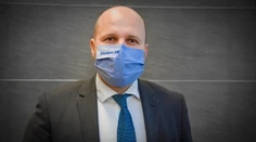 Minister obrany: Situácia sa tak zhoršuje, že dnes platí testovanie, no zajtra možno uzatvoríme krajinu