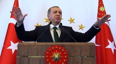 Merkelová chce odklad zavedenia bezvízového styku s Tureckom