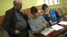 Podporujeme digitálnu demenciu? Študenti používajú aplikáciu, ktorá za nich vyrieši každý príklad