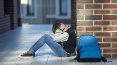 Koľko gymnazistov by nemalo odvahu pomôcť šikanovanému spolužiakovi? Tu je prieskum