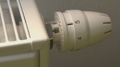 Teplé dni a nižšie účty za kúrenie. Tu je sedem odporúčaní, ako v šetrení pokračovať aj po ochladení