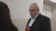 Falošný milionár Vlado roky klame a okráda ľudí. Súdy ignoruje a stále nie je vo väzbe