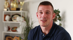 Tomi Kid Kovács vstupuje do politiky. Chce byť primátorom Galanty