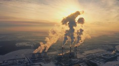 Európa hlási zásadnú dohodu v boji s emisiami. Hrozia však drahšie palivá a vyššie účty za vykurovanie