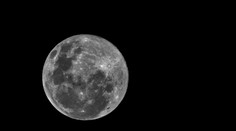Už o pár dní sa na oblohe objaví Mesiac, aký ešte väčšina ľudí nevidela