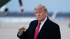 Trump vyzval Rusko, aby prestalo podporovať "ohavnosti" Asadovho režimu