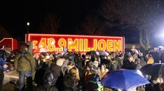 Krásna výhra v novoročnej lotérii. Teší sa z nej celá dedina