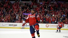 Ovečkin opäť na ľade, zapojil sa do tréningu Washingtonu