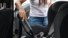 Ročný chlapec ako jediný prežil víkendovú tragickú nehodu. Život mu zachránila autosedačka, takto je to správne