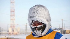 Odvážlivcov neodradila ani zima -52 stupňov. Bežali na Sibíri maratón