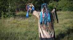 Šaman neuveriteľných 15 rokov zneužíval a väznil ženu v jaskyni