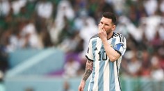 Prvý obrovský šok v Katare. Messiho družina prehrala s totálnym outsiderom turnaja