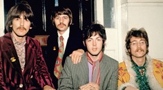 Legendárni Beatles vydajú poslednú skladbu. Lennonov hlas vyslobodila zo starej nahrávky umelá inteligencia