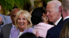 Prvá dáma USA skončila v nemocnici, odstránili jej dva kožné nádory