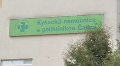 Zmluvy v súvislosti s obnovou nemocníc sa zatiaľ podpíšu len so 7 nemocnicami. Žiadosť z Čadce preverujú