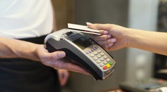 Platíte kartou bezkontaktne? Prečítajte si rady a tipy odborníka